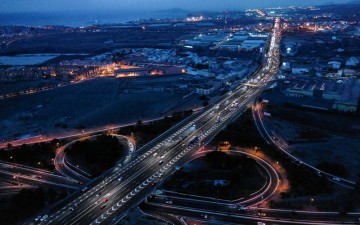 昕诺飞为大加那利岛的主干高速公路安装Interact City智能互联道路照明系统